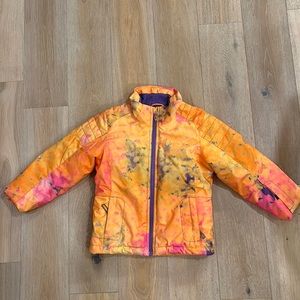 Excellent condition Spyder bitsy jacket. Matching bibs in closet.